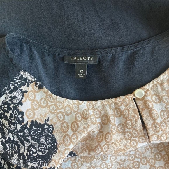 Talbots Silk Top Women Size 12 Sleeveless Blouse Semi Keyhole Floral Print Class - Picture 2 of 9